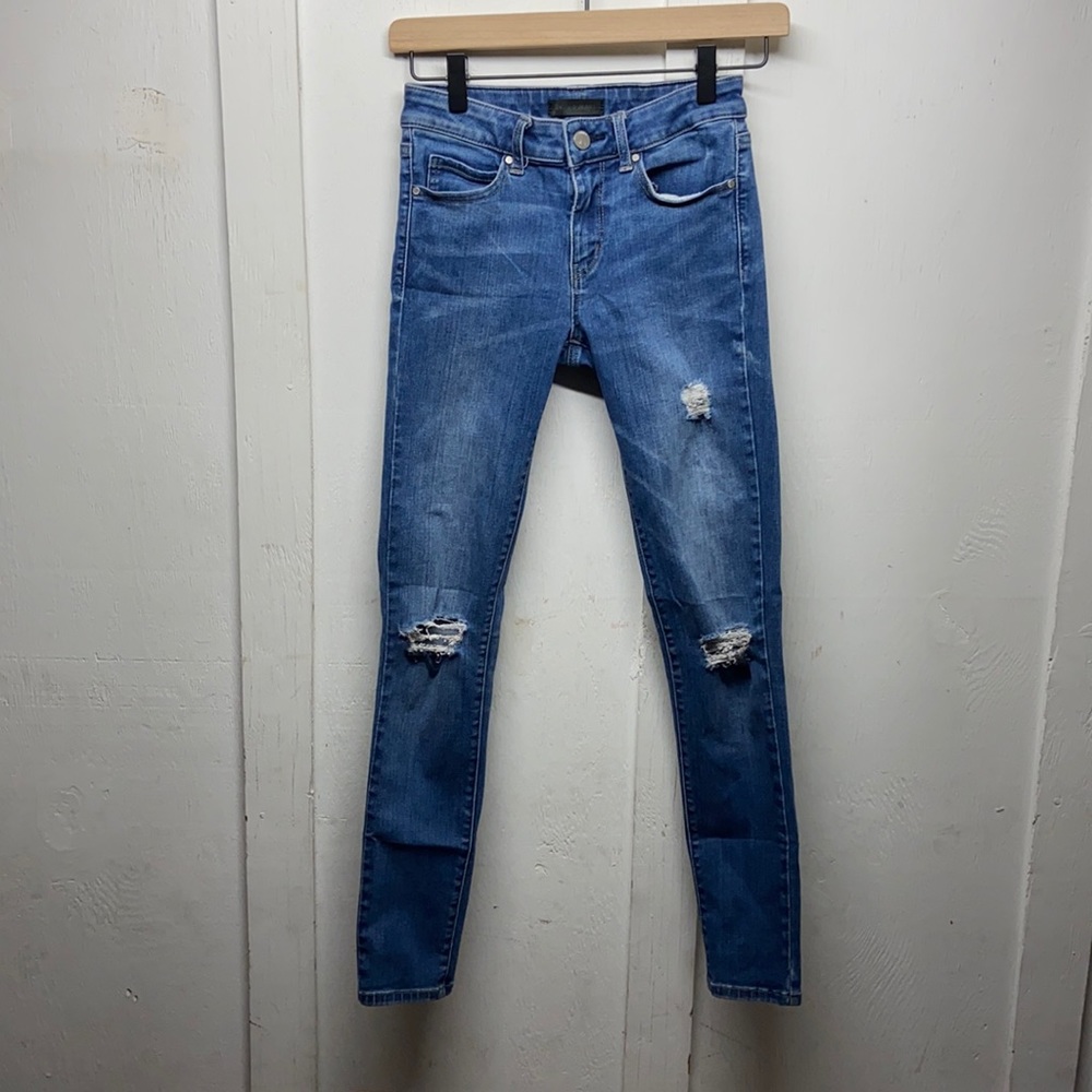 Women Uniqlo high waisted skinny jeans